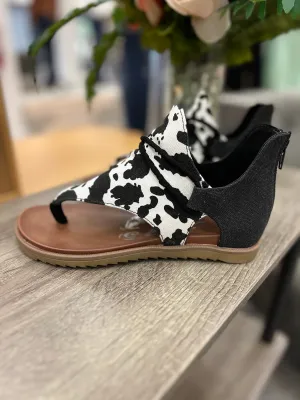 Angelika Sandals (Black Cow)