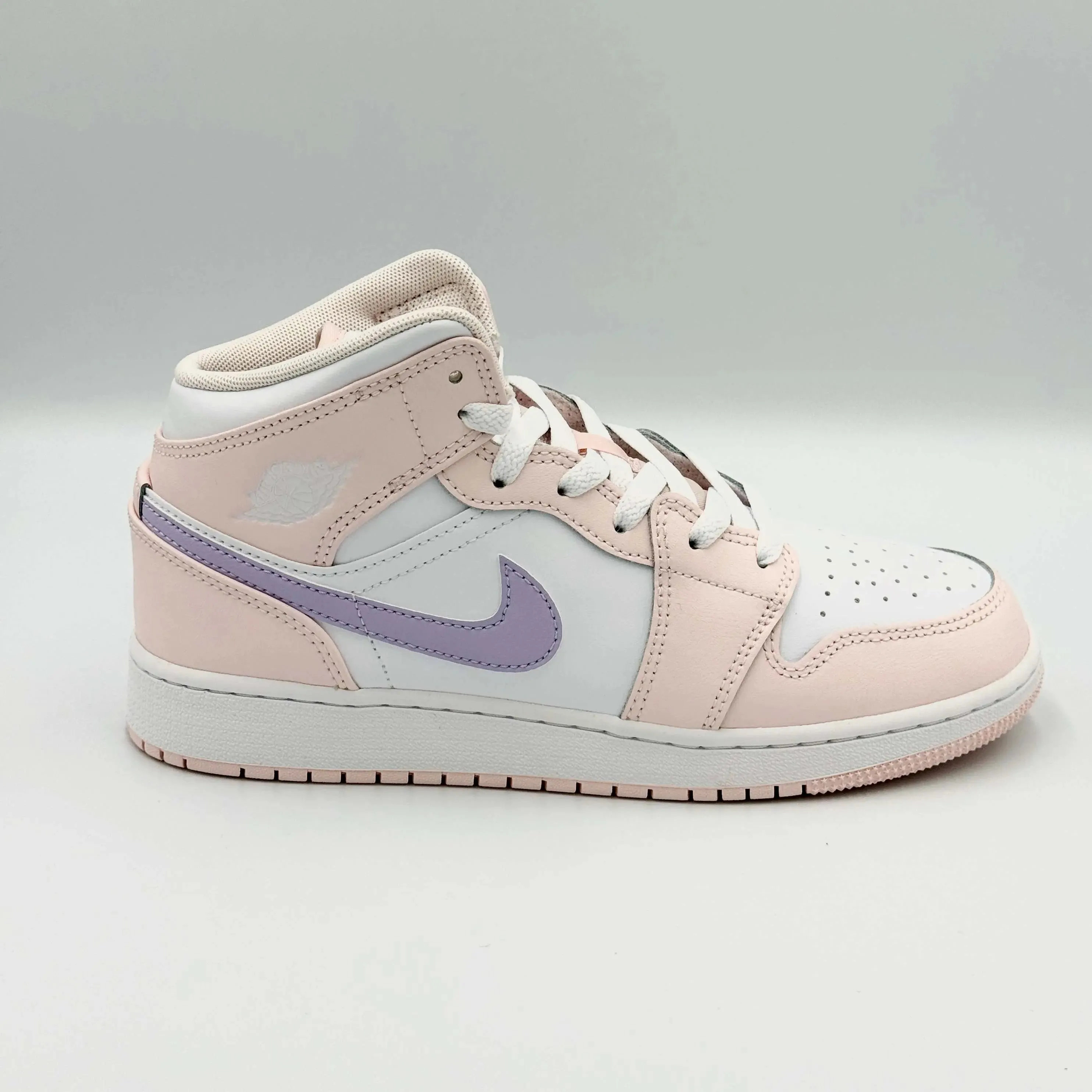 Jordan 1 Mid Pink Wash