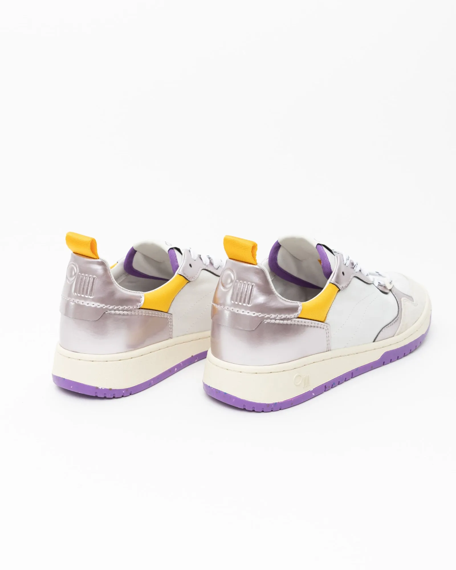 Oncept Phoenix Sneakers in Galactic Lilac