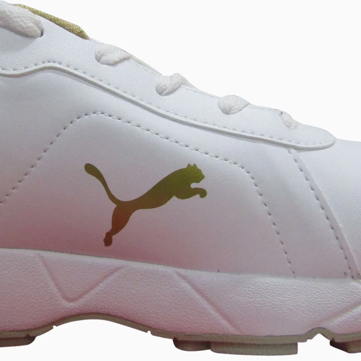 Puma Cricket Shoes, Classic-Cat - White/Mettallic Gold